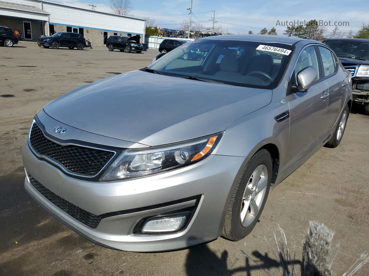 2015 Kia Optima Lx Серебряный vin: 5XXGM4A78FG360968