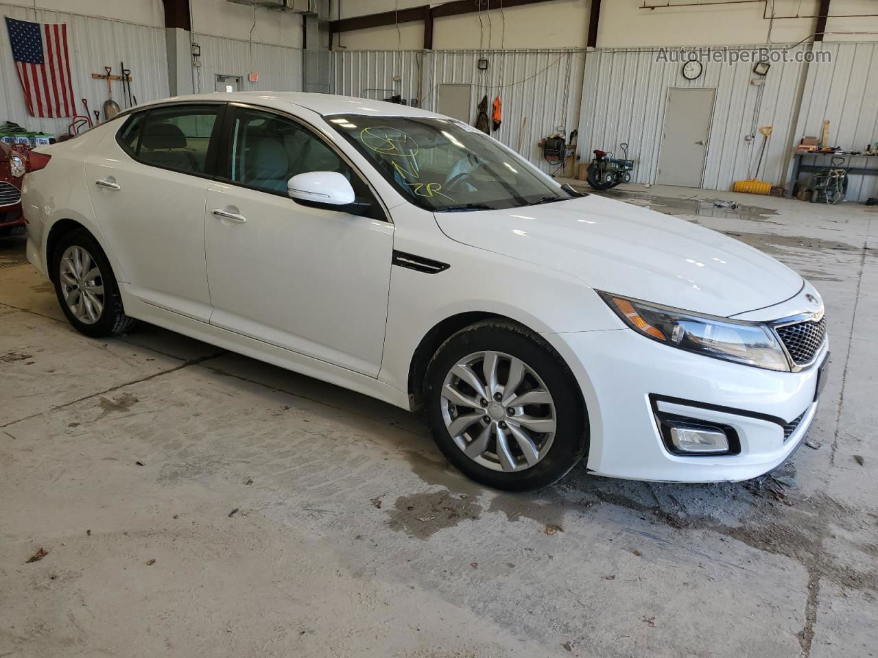 2015 Kia Optima Lx White vin: 5XXGM4A78FG498767