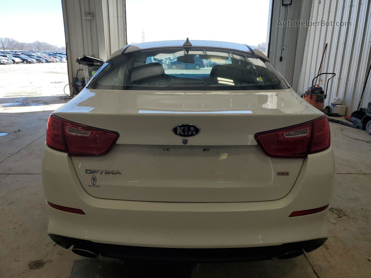 2015 Kia Optima Lx White vin: 5XXGM4A78FG498767