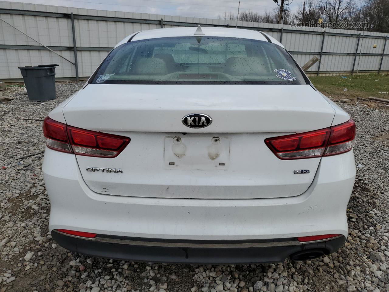 2016 Kia Optima Lx White vin: 5XXGT4L12GG030773