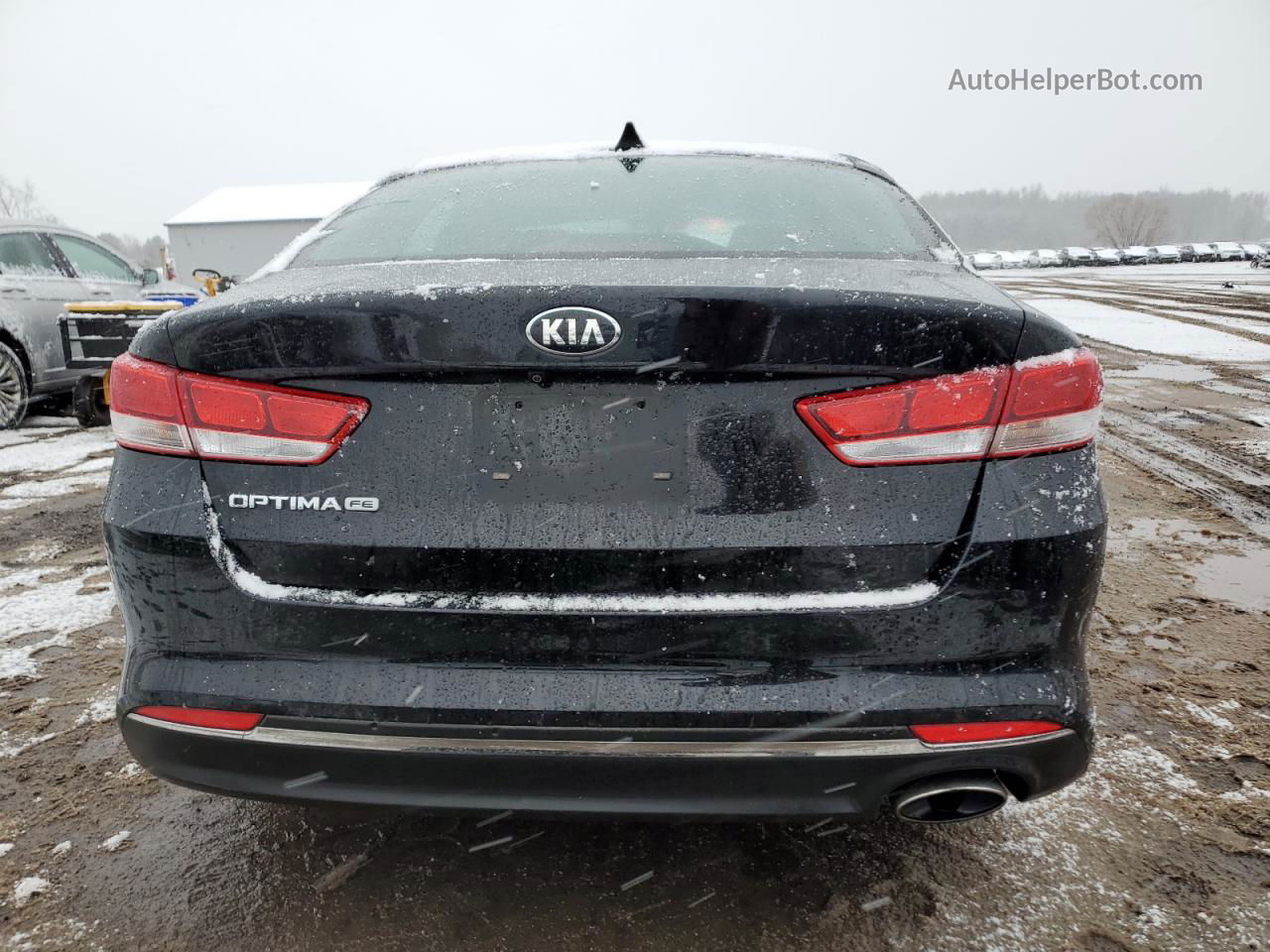 2017 Kia Optima Lx Black vin: 5XXGT4L30HG152910