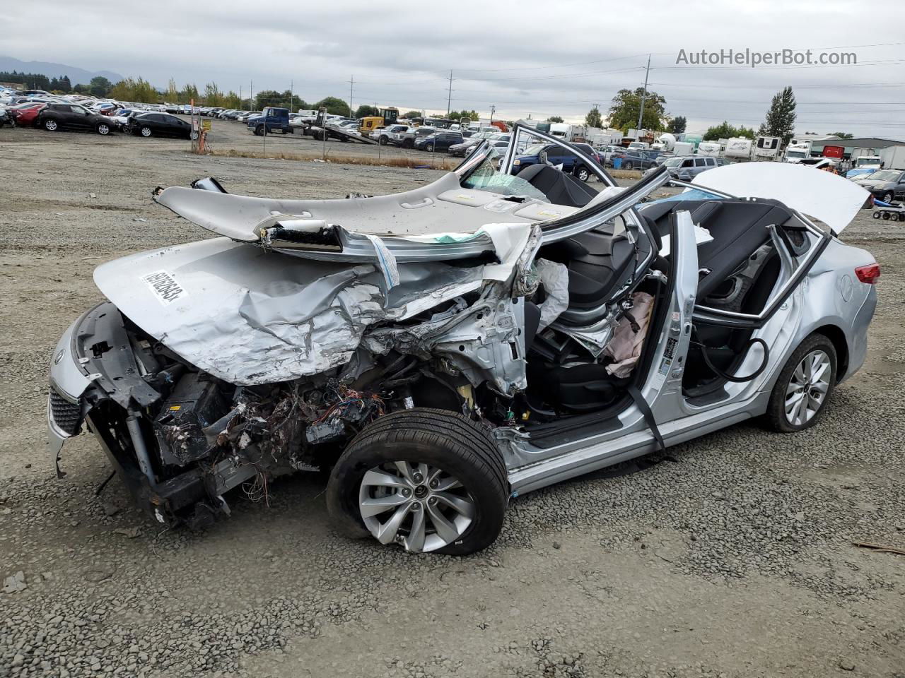 2017 Kia Optima Lx Silver vin: 5XXGT4L30HG154110