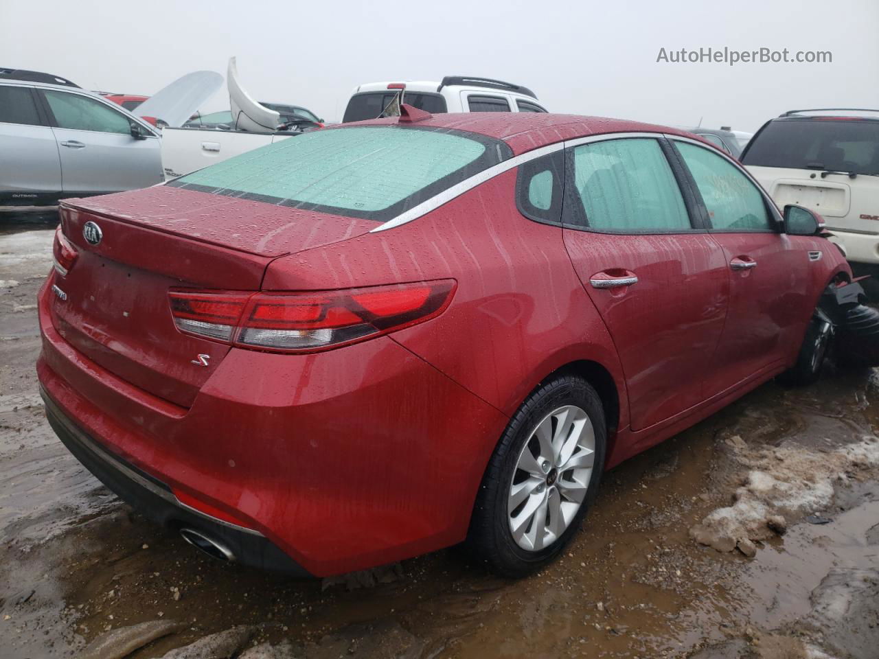 2018 Kia Optima Lx Red vin: 5XXGT4L30JG202033