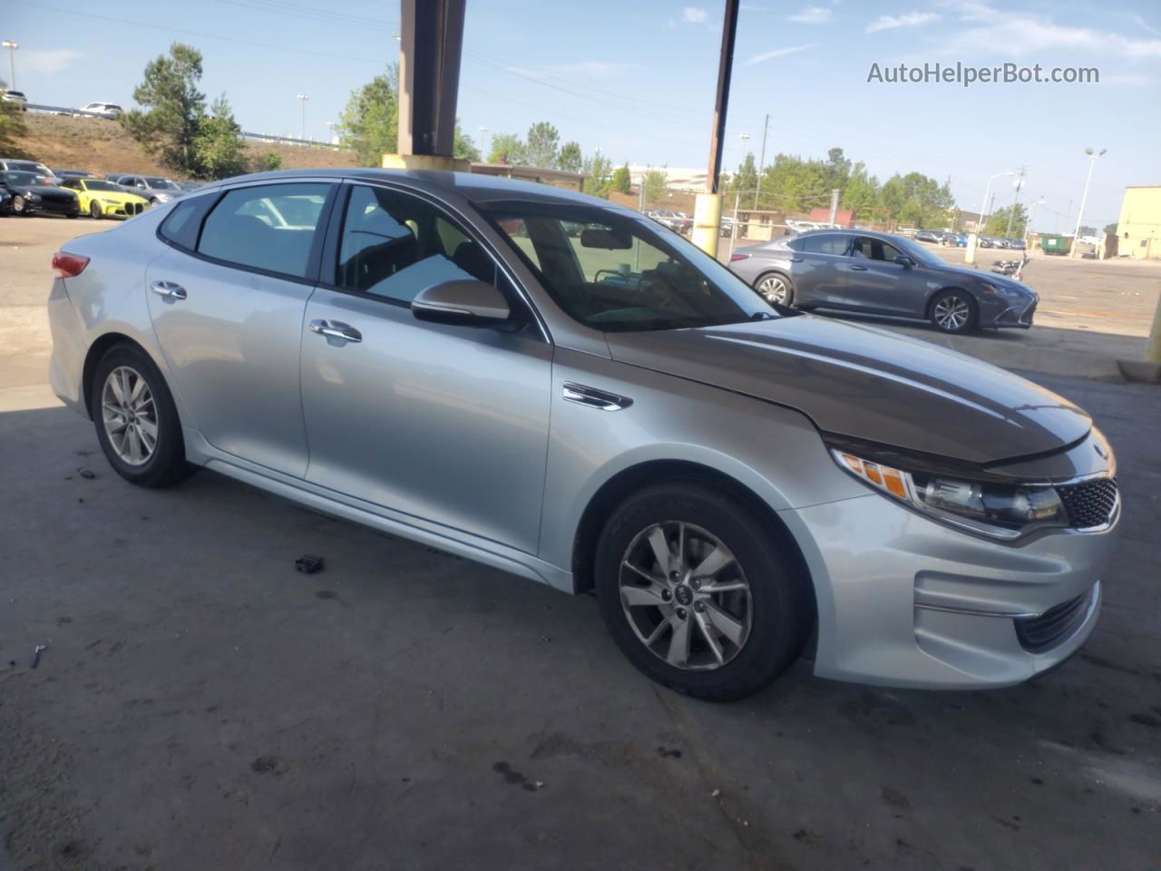 2018 Kia Optima Lx Silver vin: 5XXGT4L30JG234948