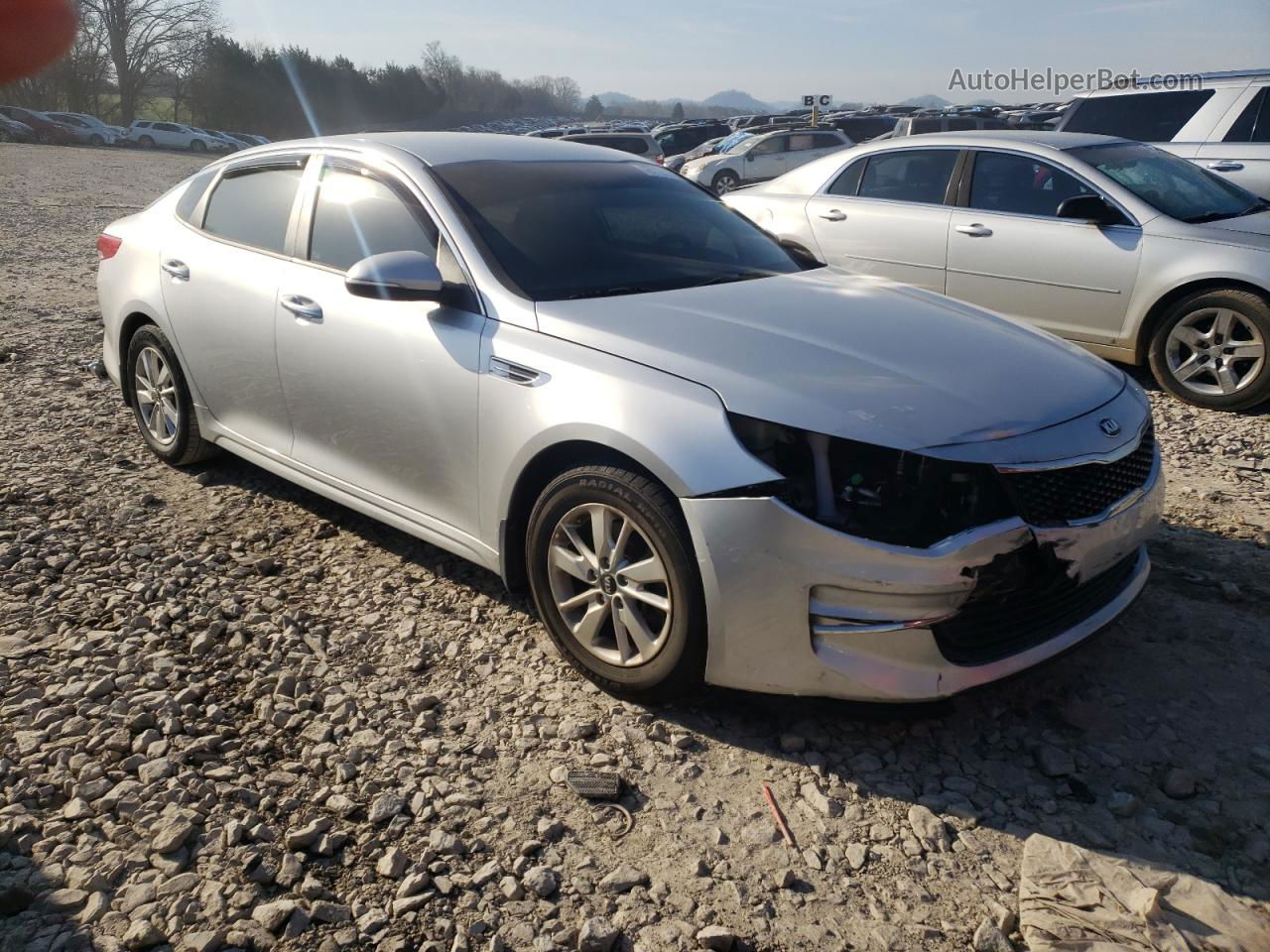 2018 Kia Optima Lx Silver vin: 5XXGT4L30JG235243