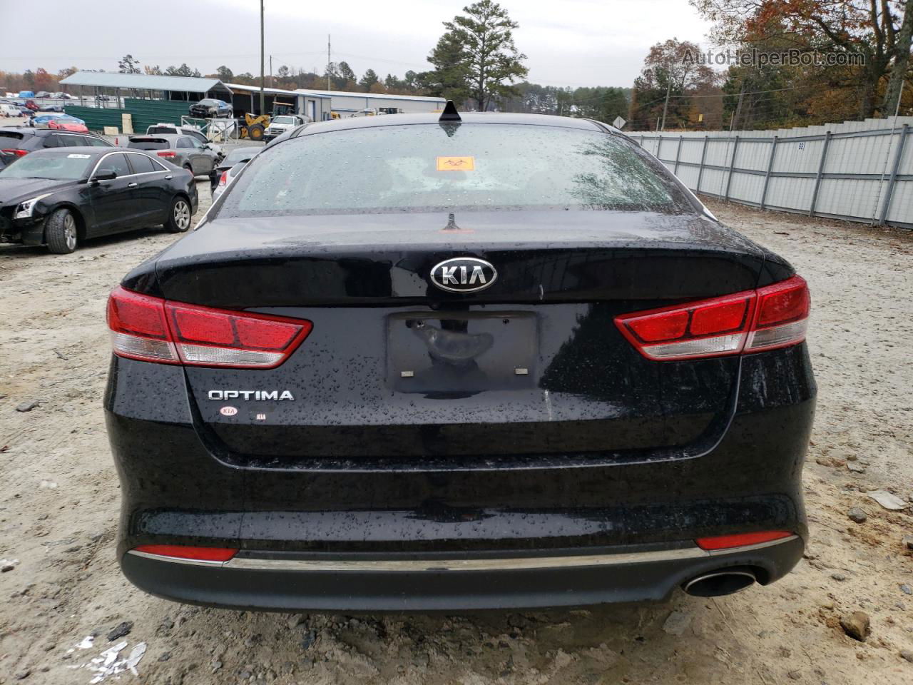 2018 Kia Optima Lx Black vin: 5XXGT4L30JG272230