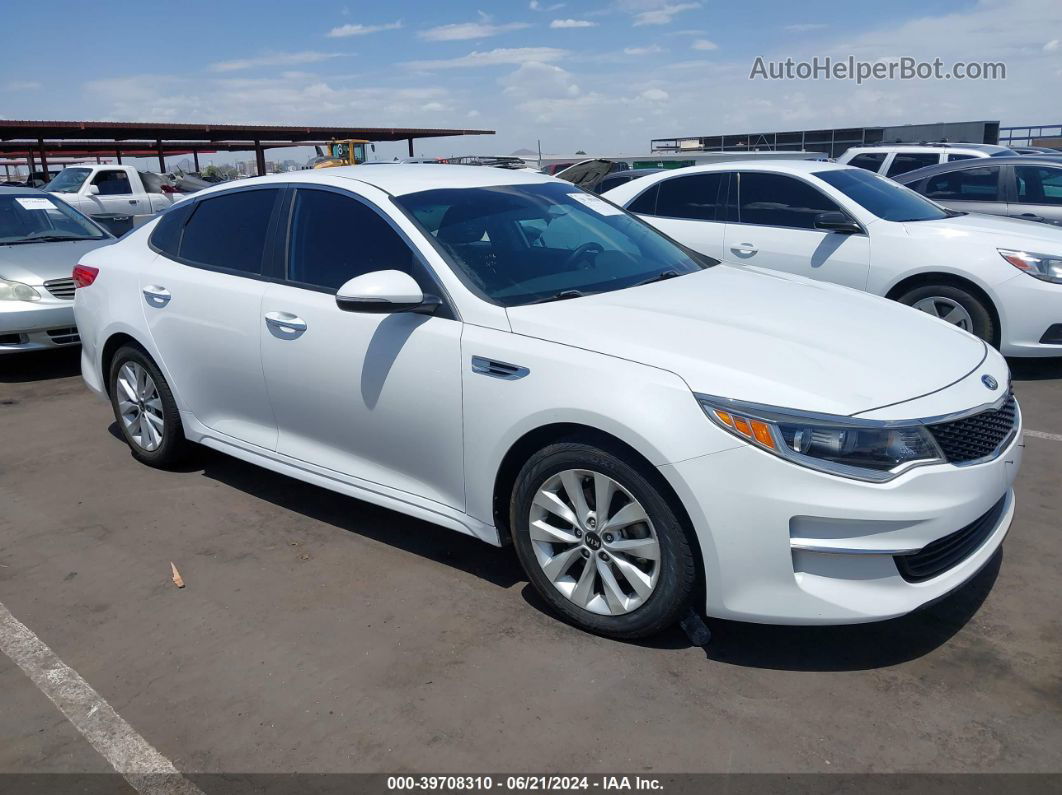 2016 Kia Optima Lx White vin: 5XXGT4L31GG067038