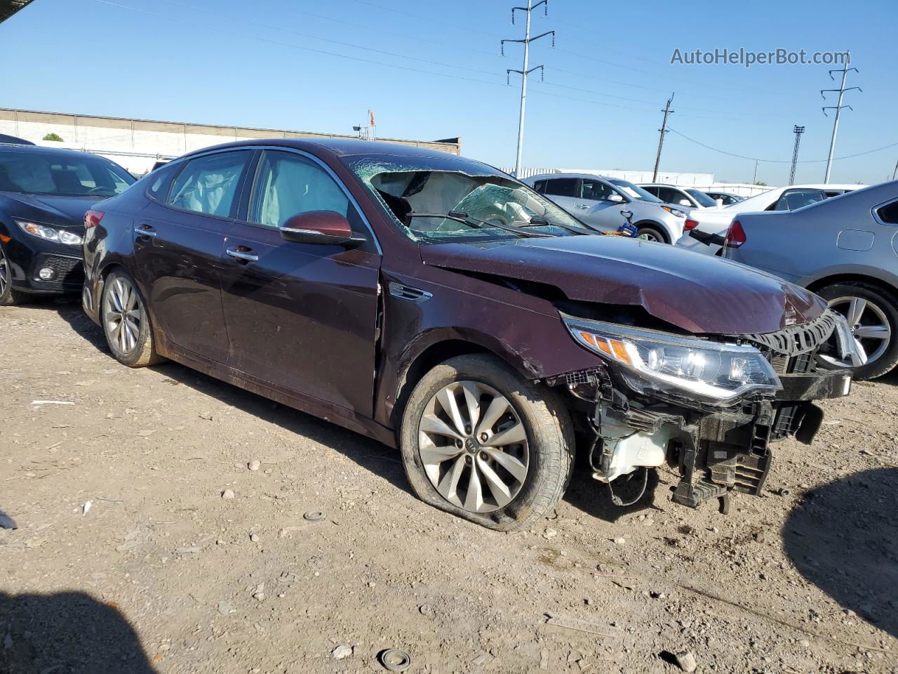 2017 Kia Optima Lx Коричневый vin: 5XXGT4L31HG148302