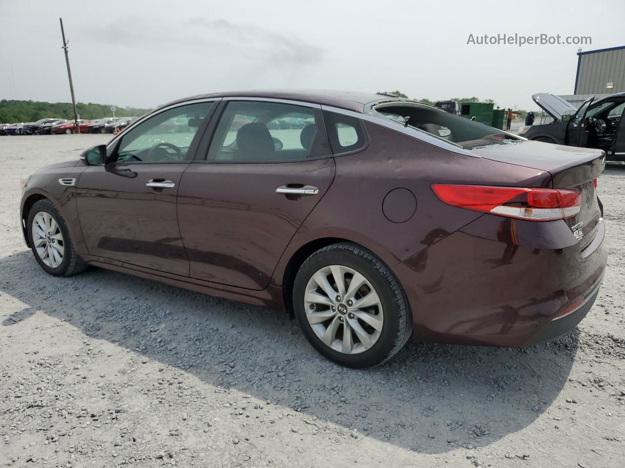 2017 Kia Optima Lx Бордовый vin: 5XXGT4L31HG162104