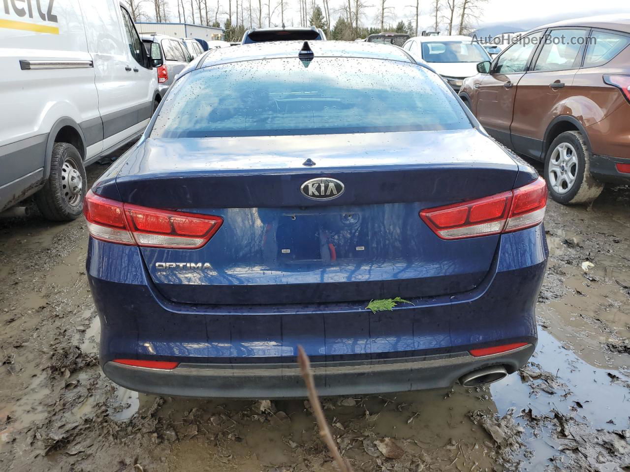 2017 Kia Optima Lx Blue vin: 5XXGT4L31HG165469