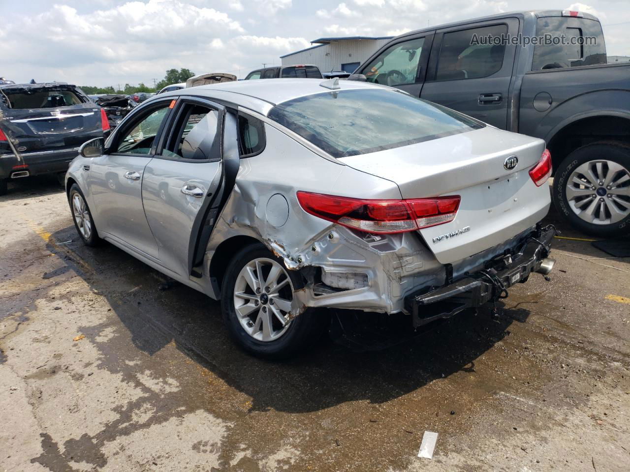 2018 Kia Optima Lx Silver vin: 5XXGT4L31JG186375