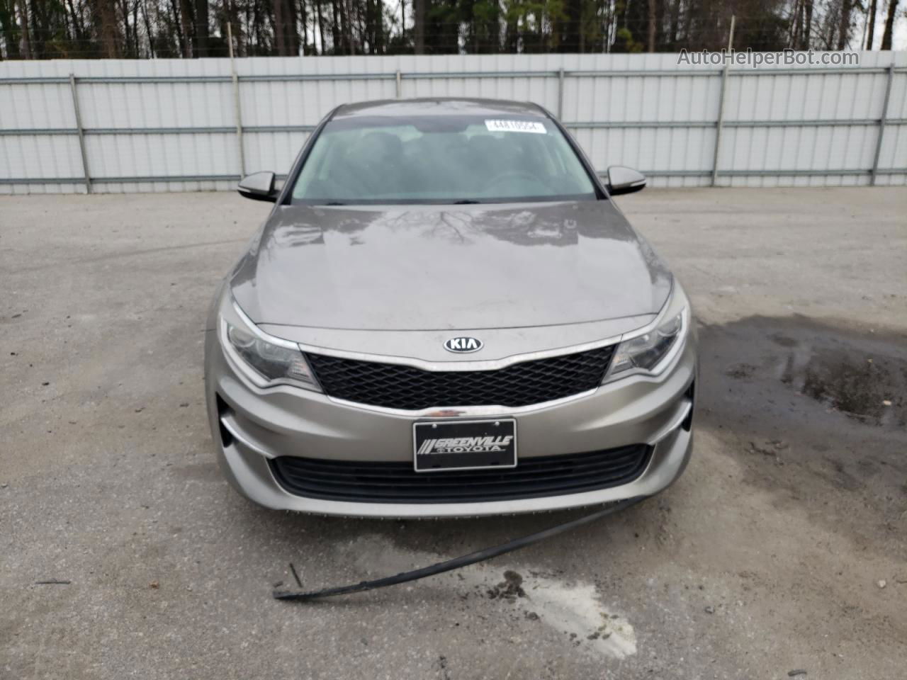 2018 Kia Optima Lx Tan vin: 5XXGT4L31JG208584