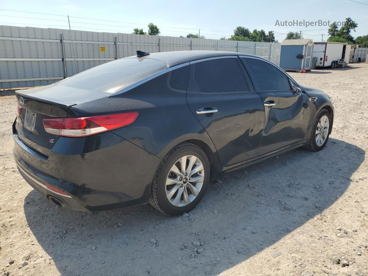 2018 Kia Optima Lx Черный vin: 5XXGT4L31JG211565