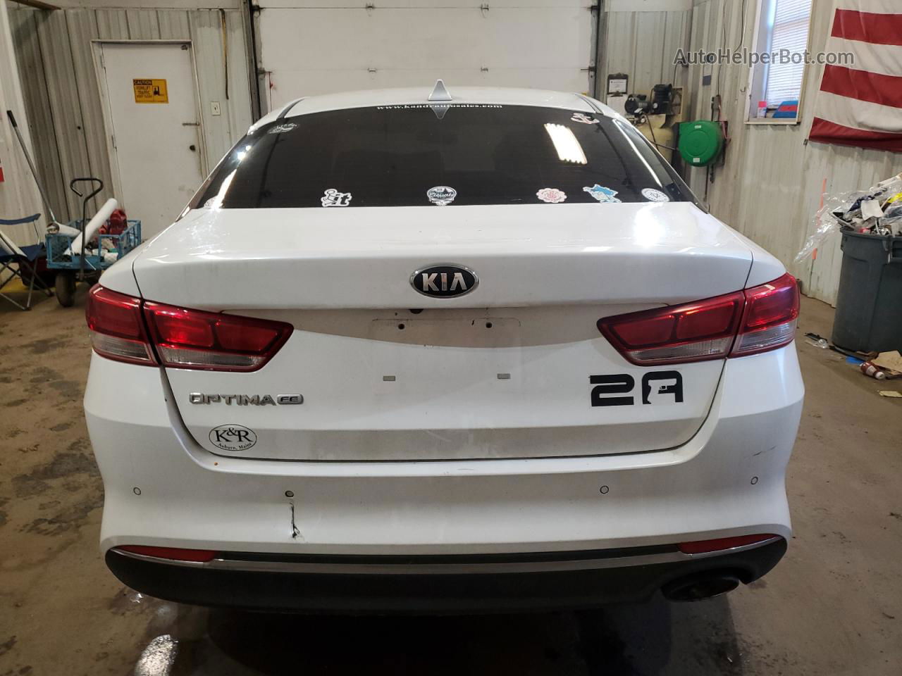 2018 Kia Optima Lx White vin: 5XXGT4L31JG214126