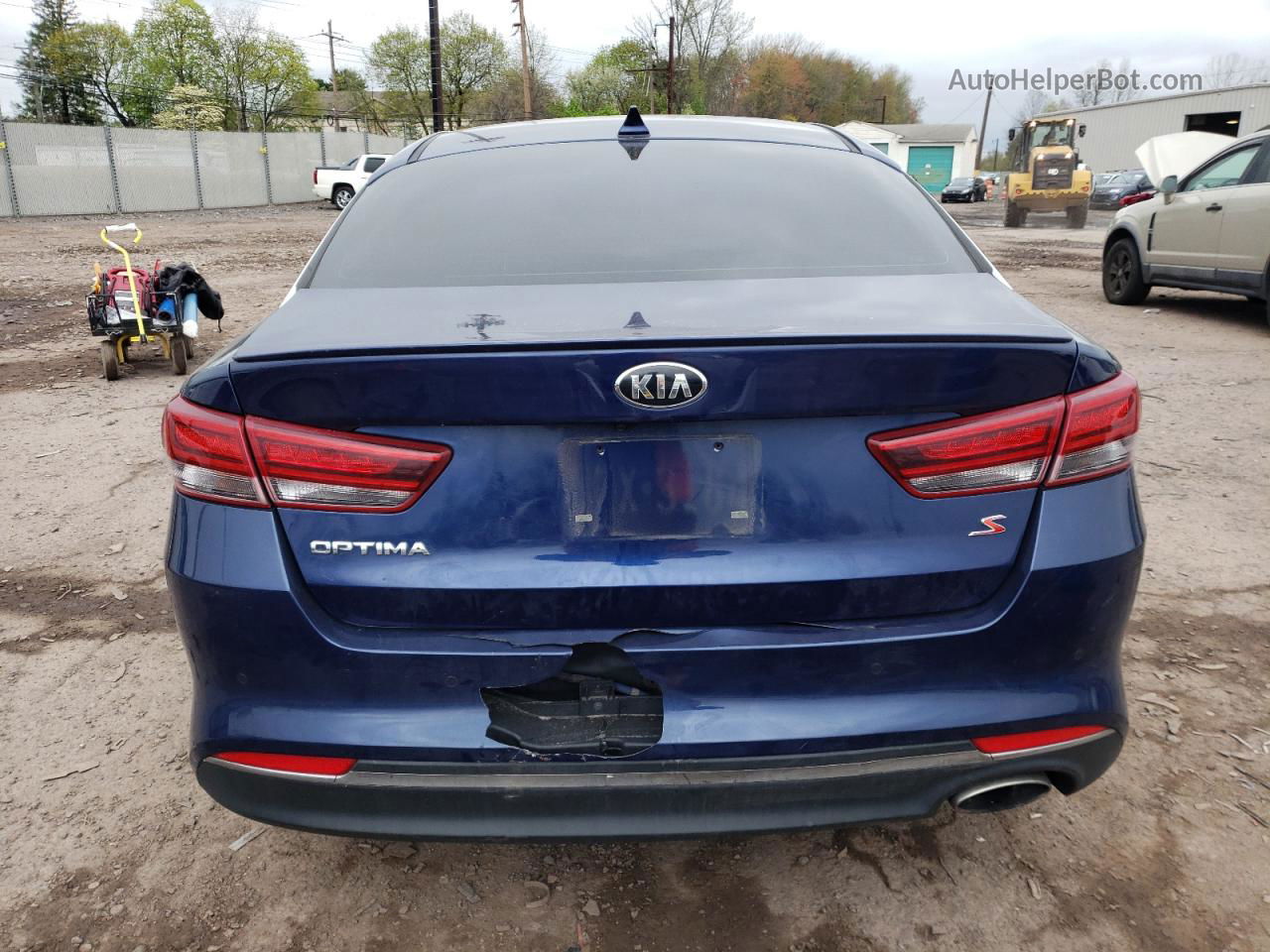 2018 Kia Optima Lx Blue vin: 5XXGT4L31JG214661