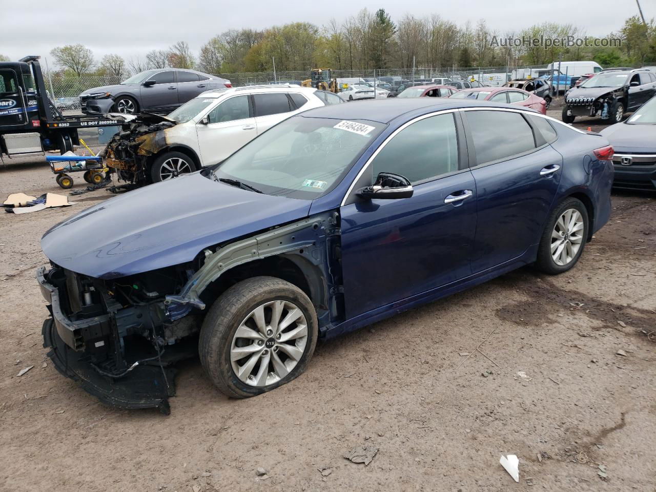 2018 Kia Optima Lx Blue vin: 5XXGT4L31JG214661