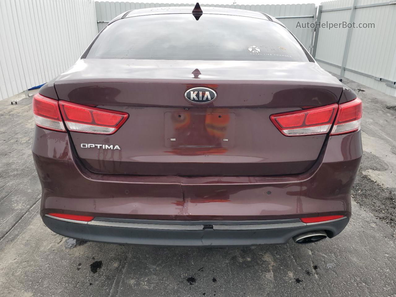 2018 Kia Optima Lx Burgundy vin: 5XXGT4L31JG263035