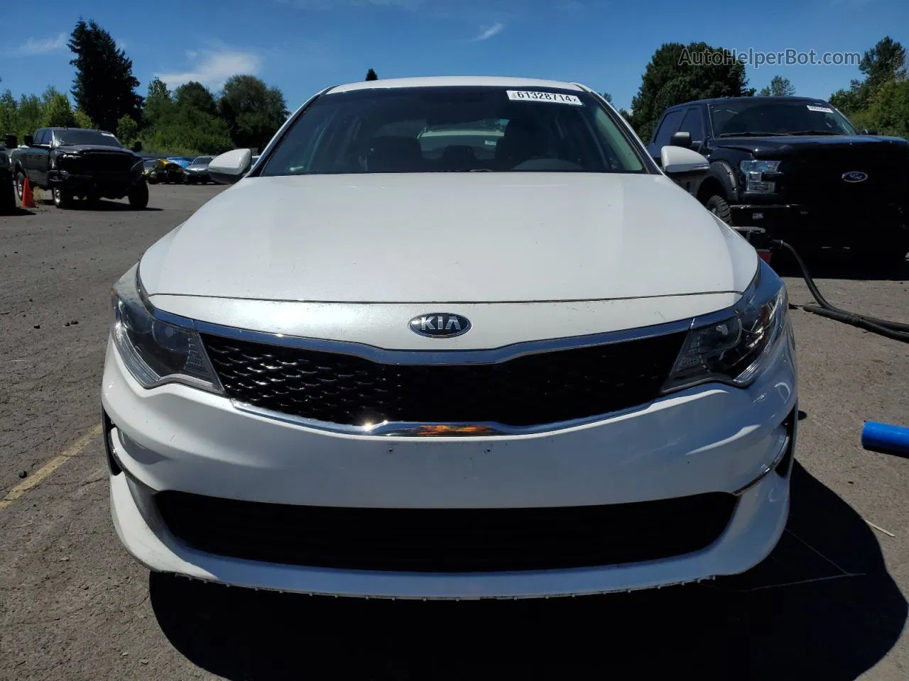 2016 Kia Optima Lx White vin: 5XXGT4L32GG082065