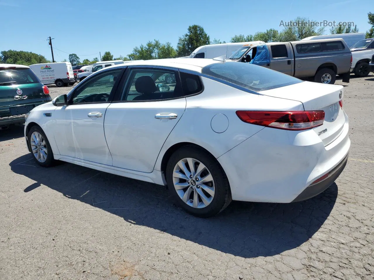 2016 Kia Optima Lx White vin: 5XXGT4L32GG082065