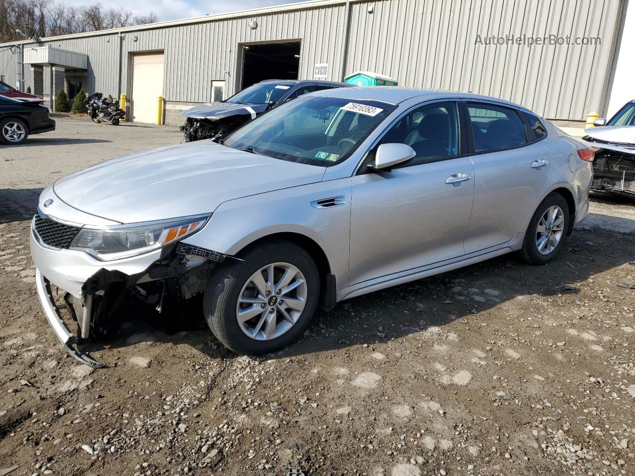 2017 Kia Optima Lx Silver vin: 5XXGT4L32HG148745