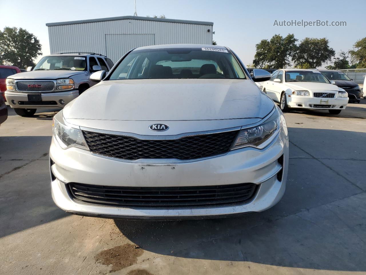 2018 Kia Optima Lx Silver vin: 5XXGT4L32JG180505