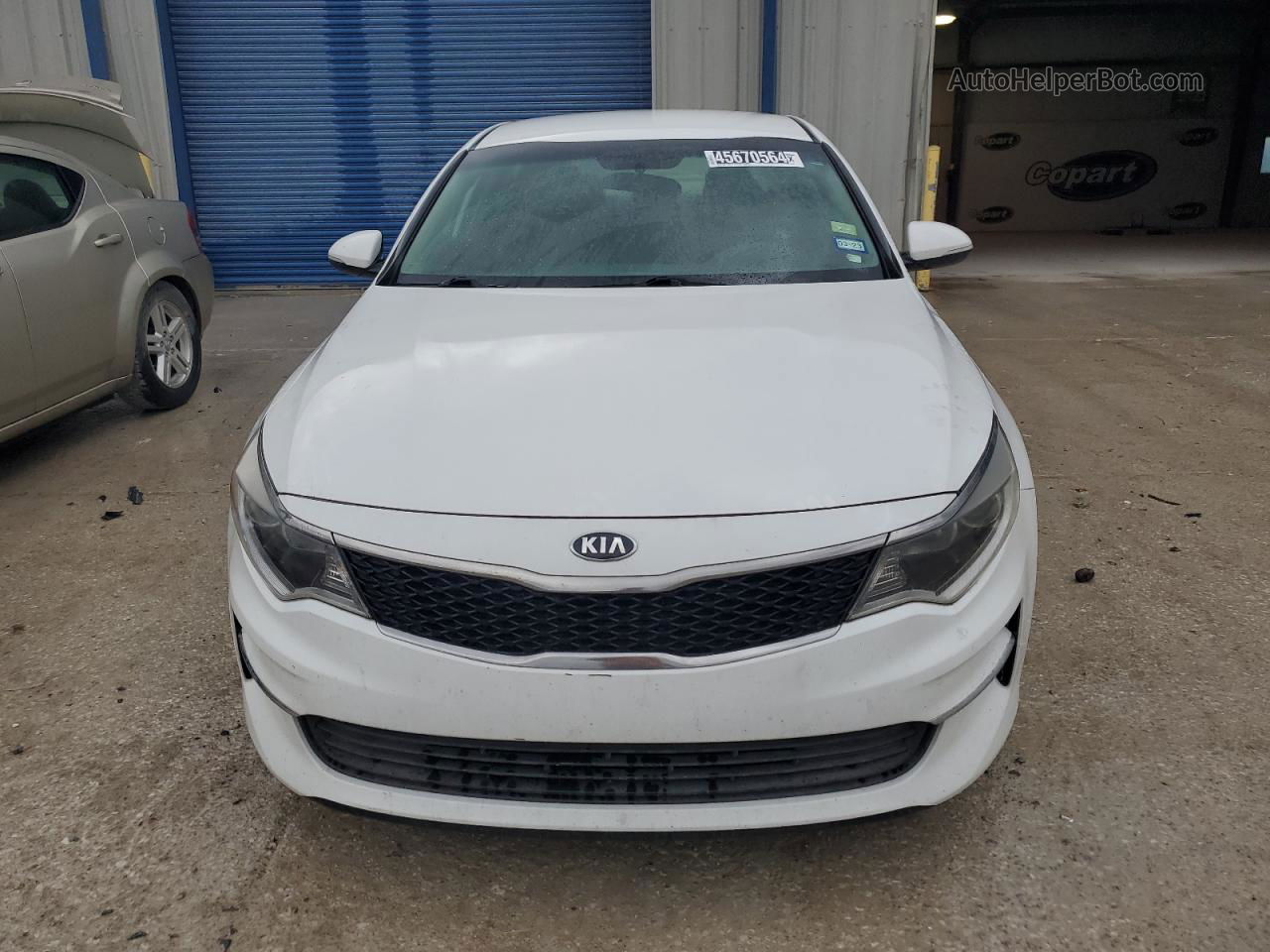 2018 Kia Optima Lx White vin: 5XXGT4L32JG228522