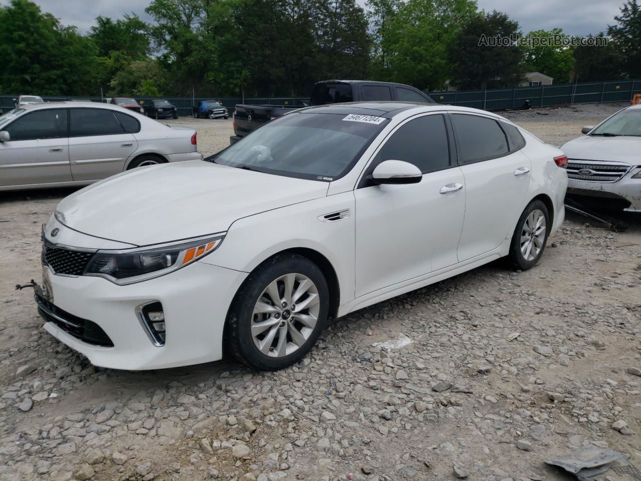 2018 Kia Optima Lx White vin: 5XXGT4L32JG241688