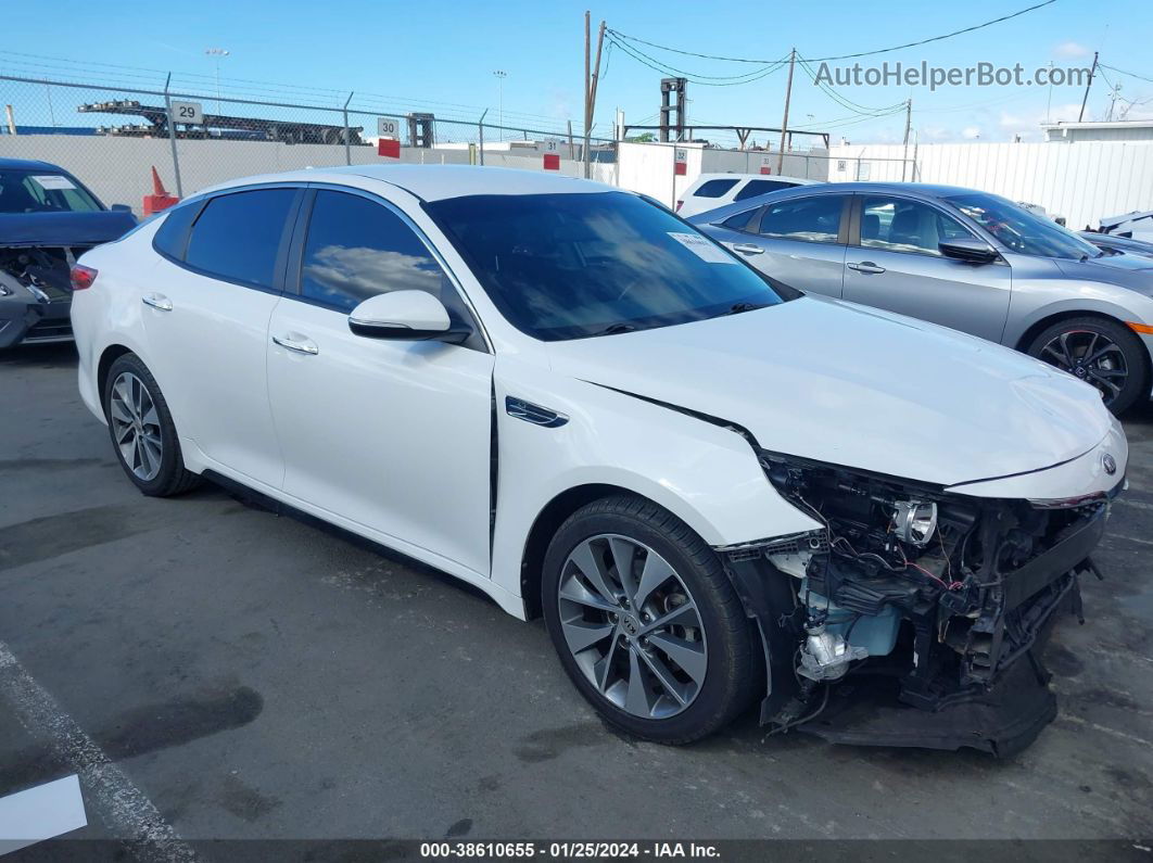 2018 Kia Optima S White vin: 5XXGT4L32JG255137