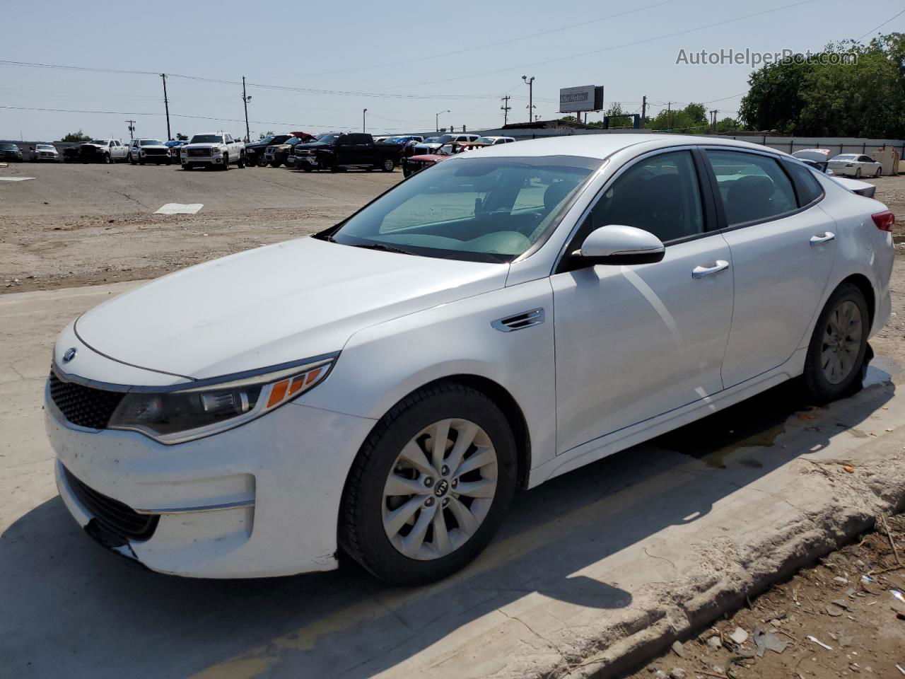 2016 Kia Optima Lx White vin: 5XXGT4L33GG073519