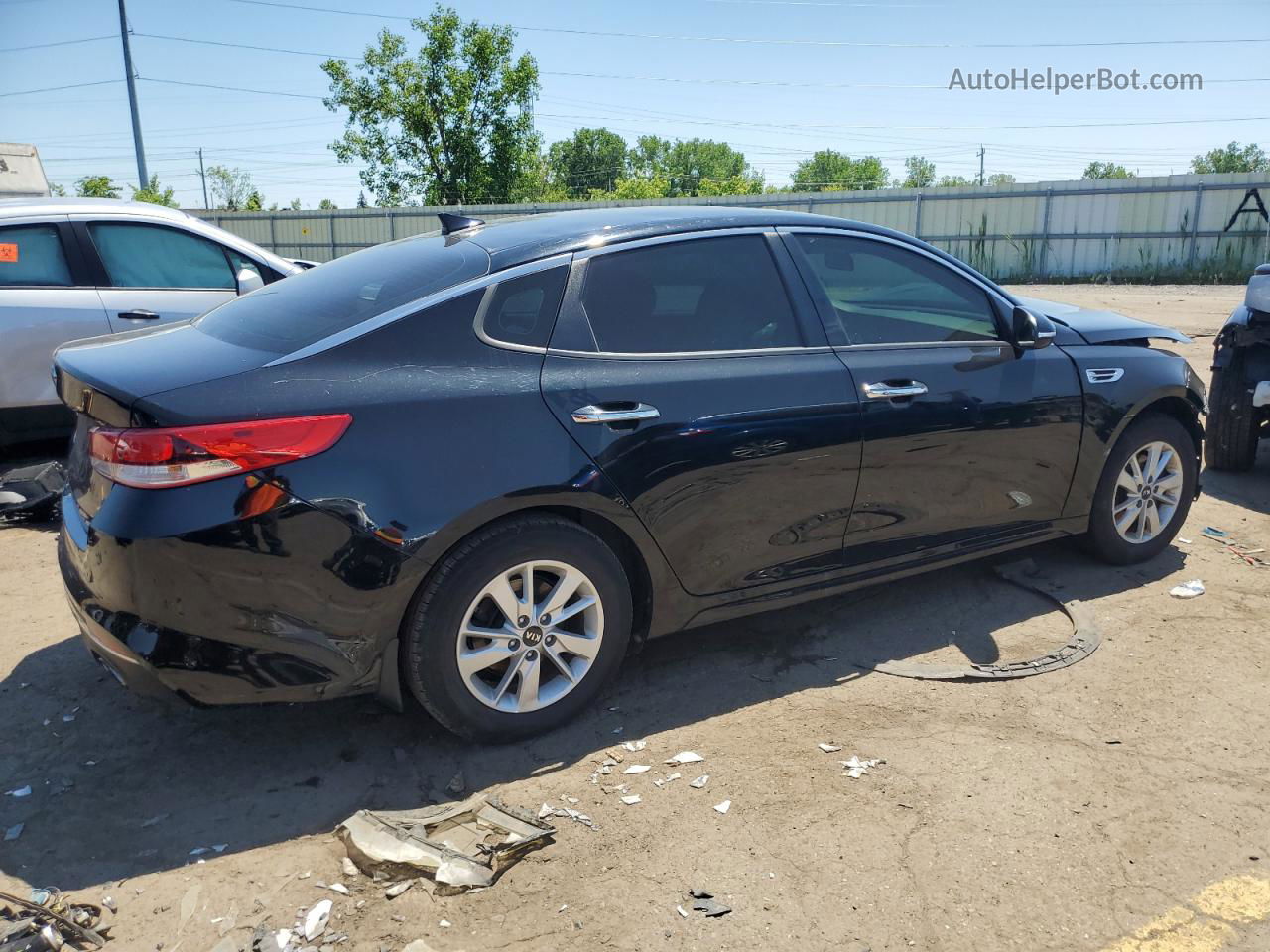 2016 Kia Optima Lx Black vin: 5XXGT4L33GG101139