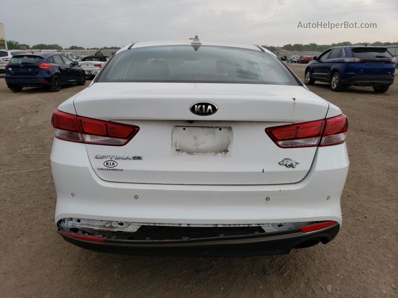 2018 Kia Optima Lx Белый vin: 5XXGT4L33JG193070