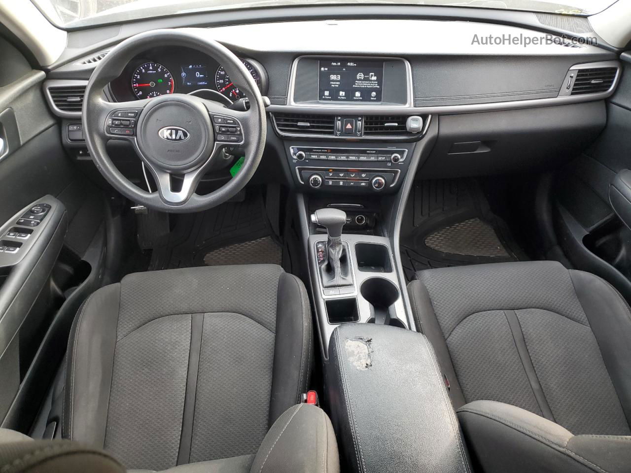 2018 Kia Optima Lx Серый vin: 5XXGT4L33JG197412