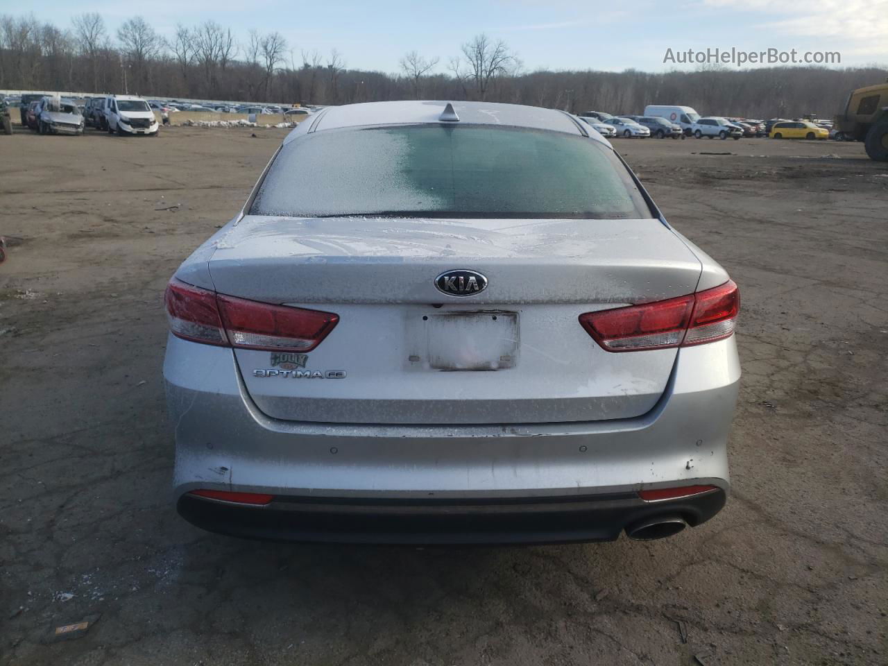 2018 Kia Optima Lx Silver vin: 5XXGT4L33JG208098