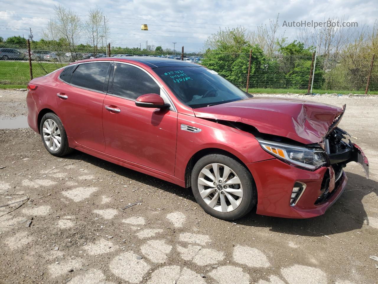 2018 Kia Optima Lx Red vin: 5XXGT4L33JG213916