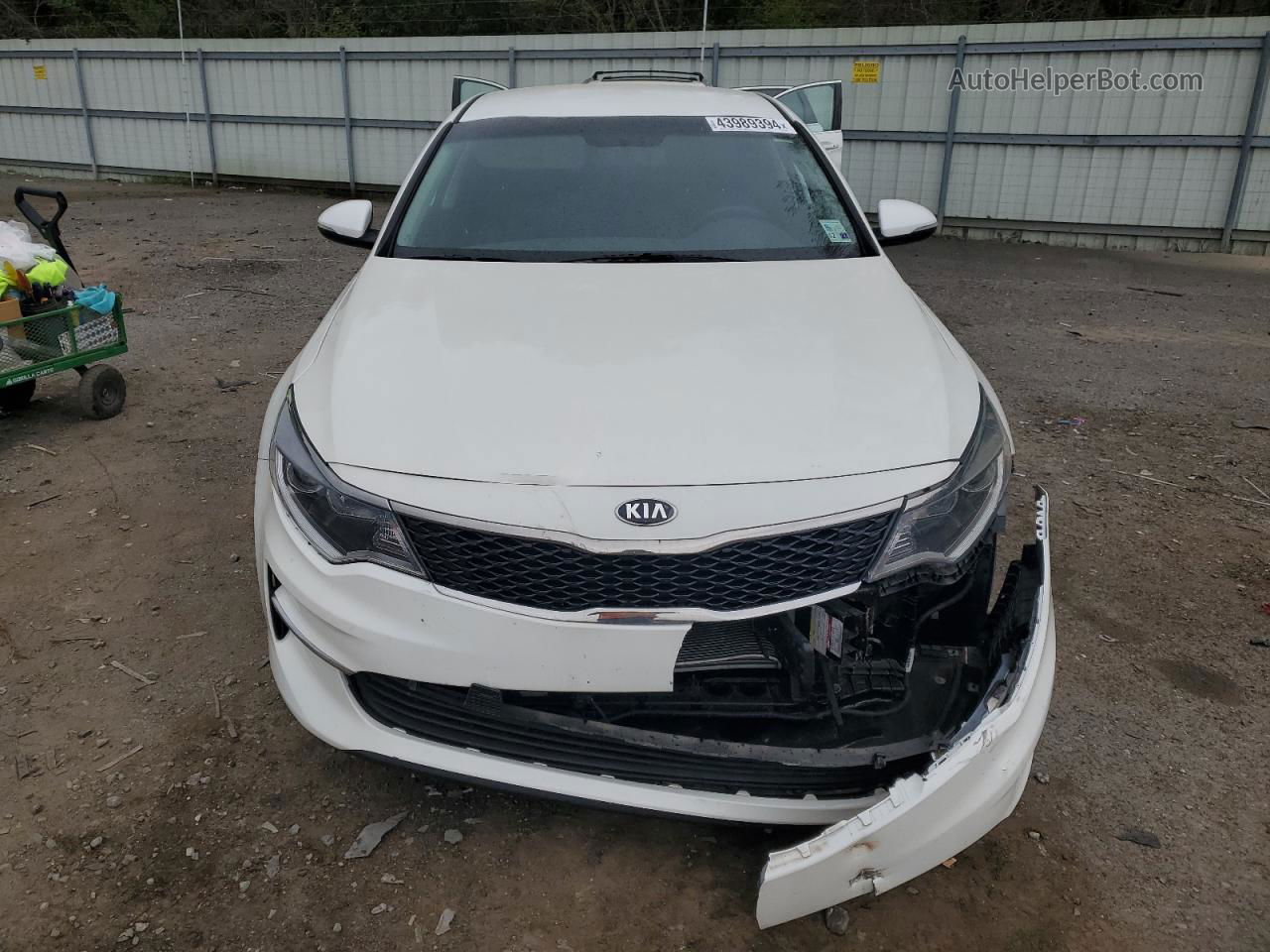 2018 Kia Optima Lx Белый vin: 5XXGT4L33JG235527