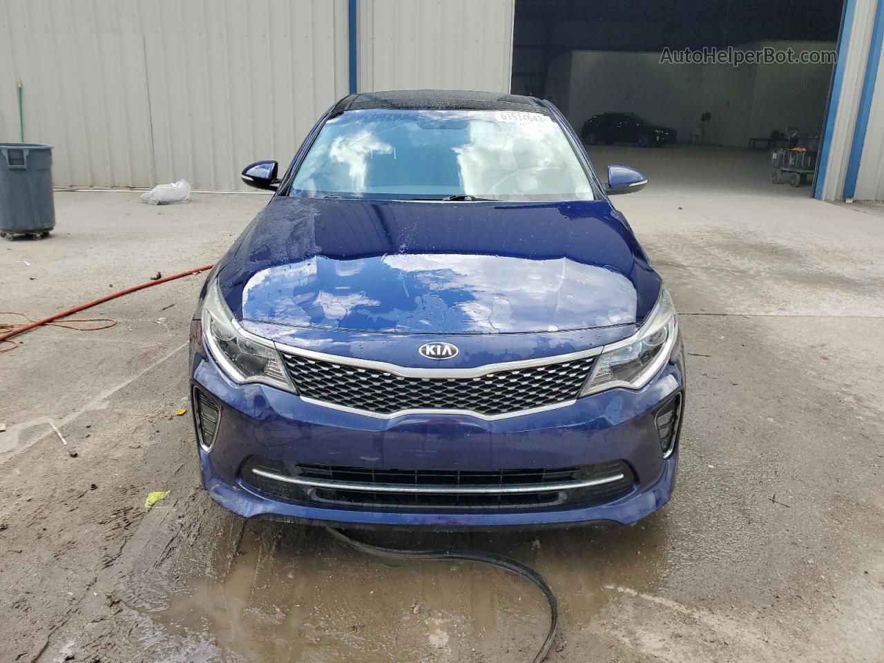 2018 Kia Optima Lx Blue vin: 5XXGT4L33JG241327