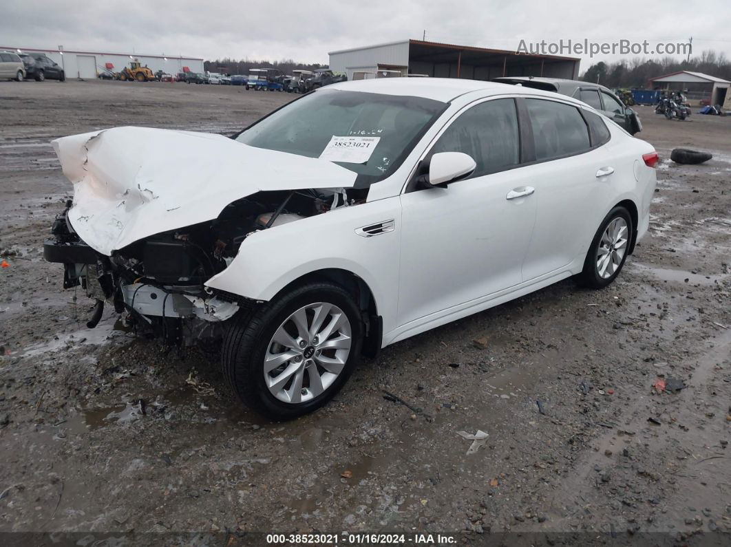 2018 Kia Optima Lx White vin: 5XXGT4L33JG251436