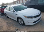 2018 Kia Optima Lx White vin: 5XXGT4L33JG255163