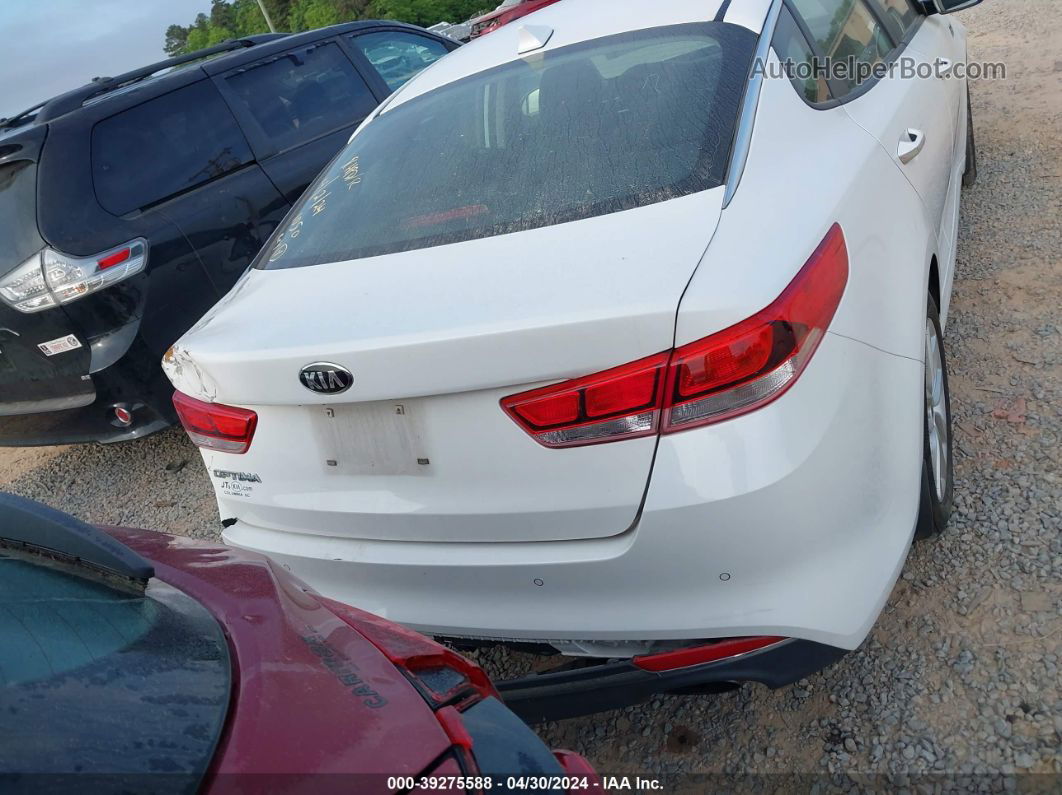 2018 Kia Optima Lx White vin: 5XXGT4L33JG255163