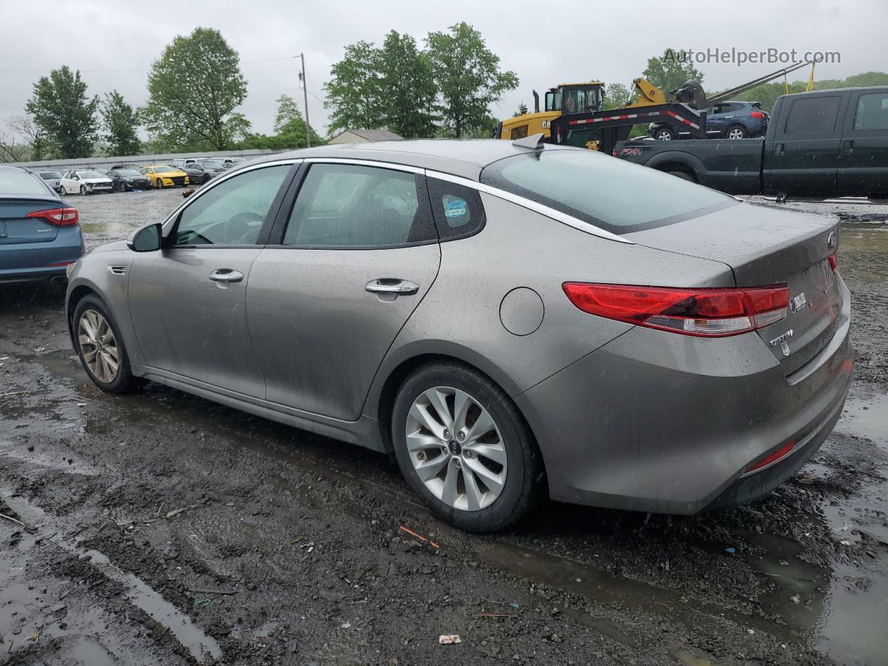 2018 Kia Optima Lx Gray vin: 5XXGT4L33JG260038