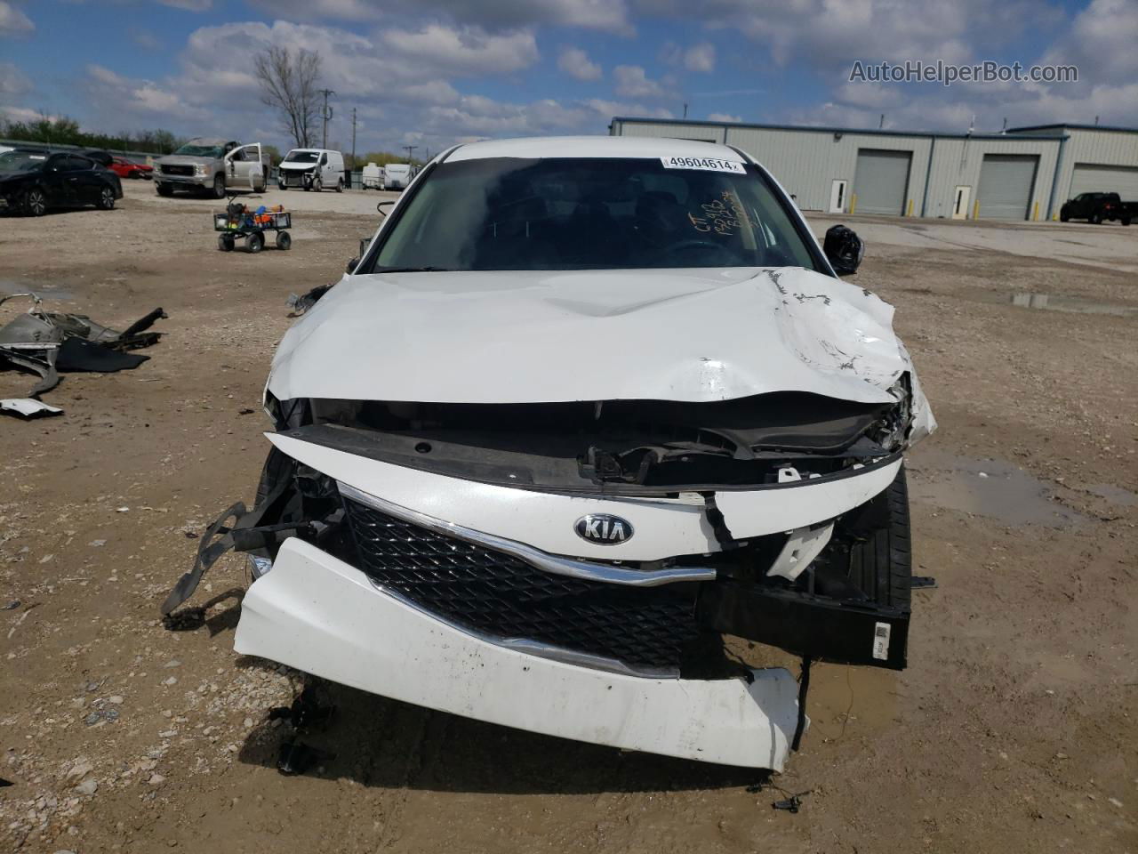 2018 Kia Optima Lx White vin: 5XXGT4L33JG261366