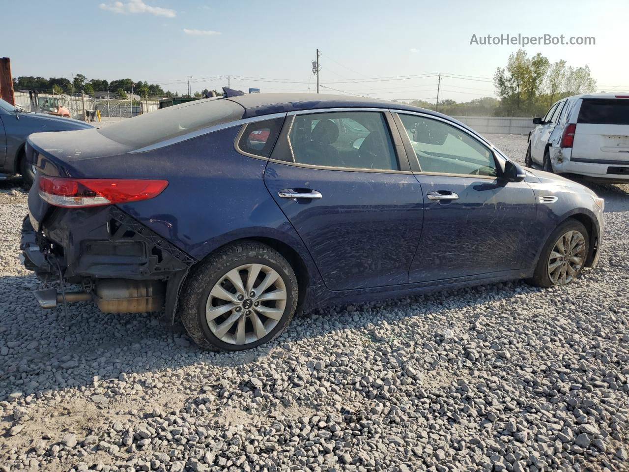 2018 Kia Optima Lx Blue vin: 5XXGT4L33JG267197