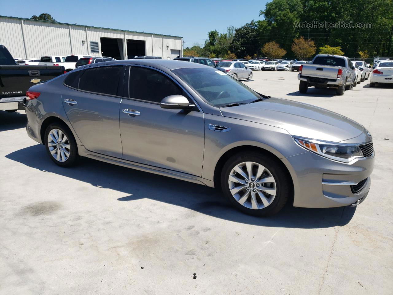 2018 Kia Optima Lx Silver vin: 5XXGT4L33JG269418