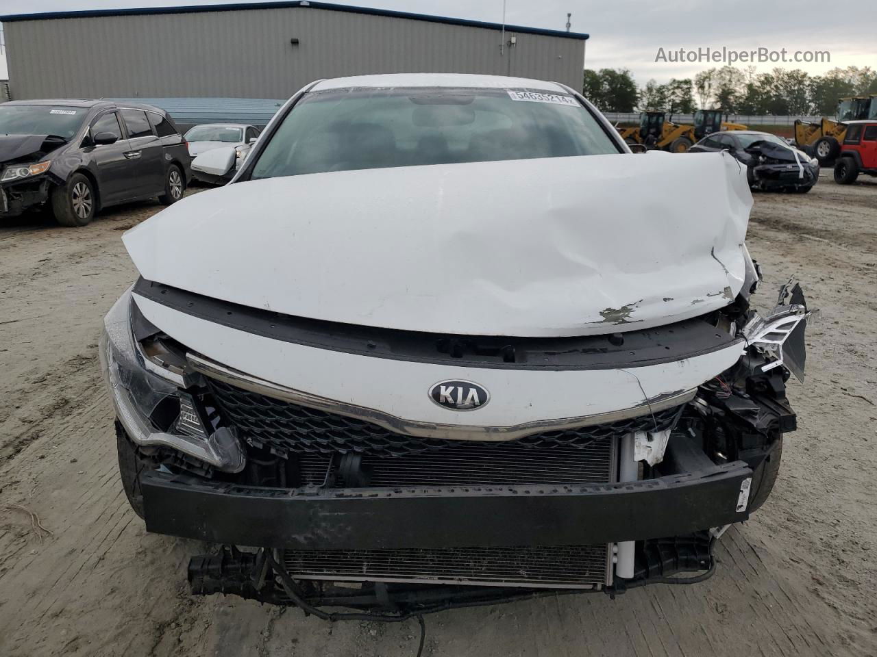 2018 Kia Optima Lx White vin: 5XXGT4L33JG271010