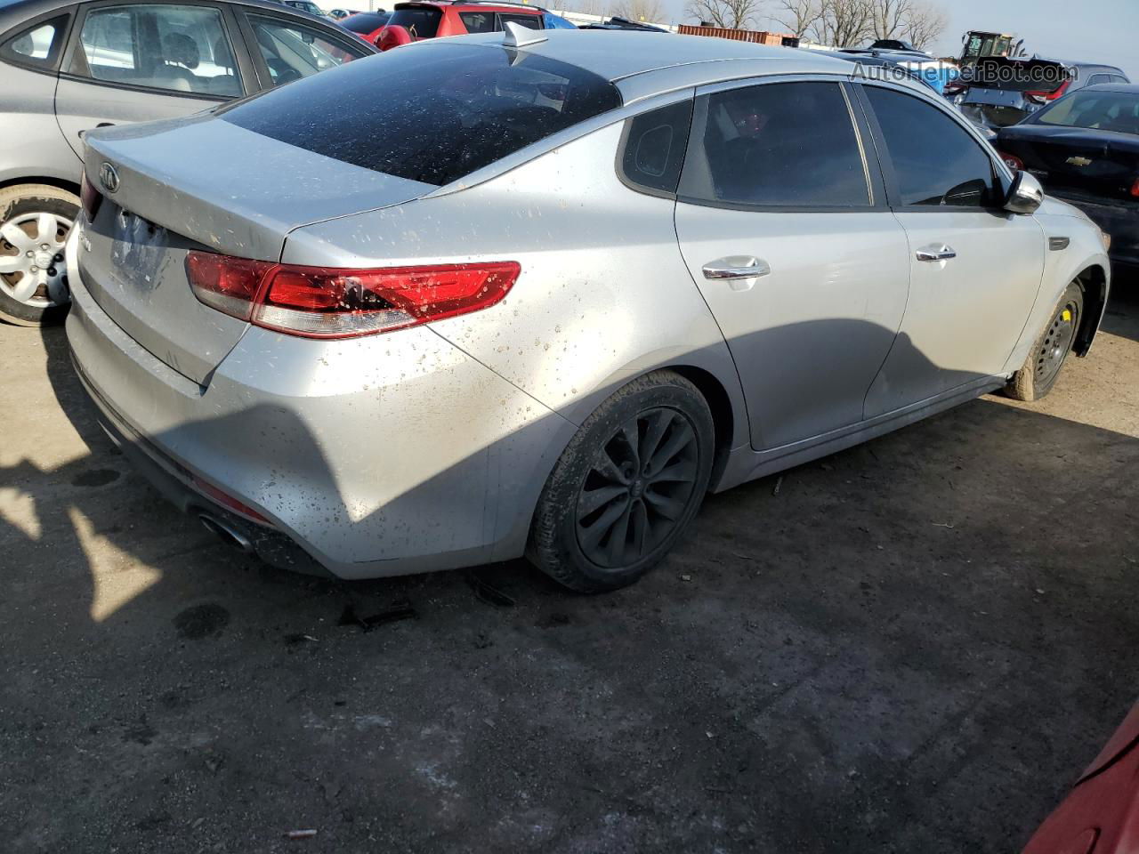 2016 Kia Optima Lx Серебряный vin: 5XXGT4L34GG037015