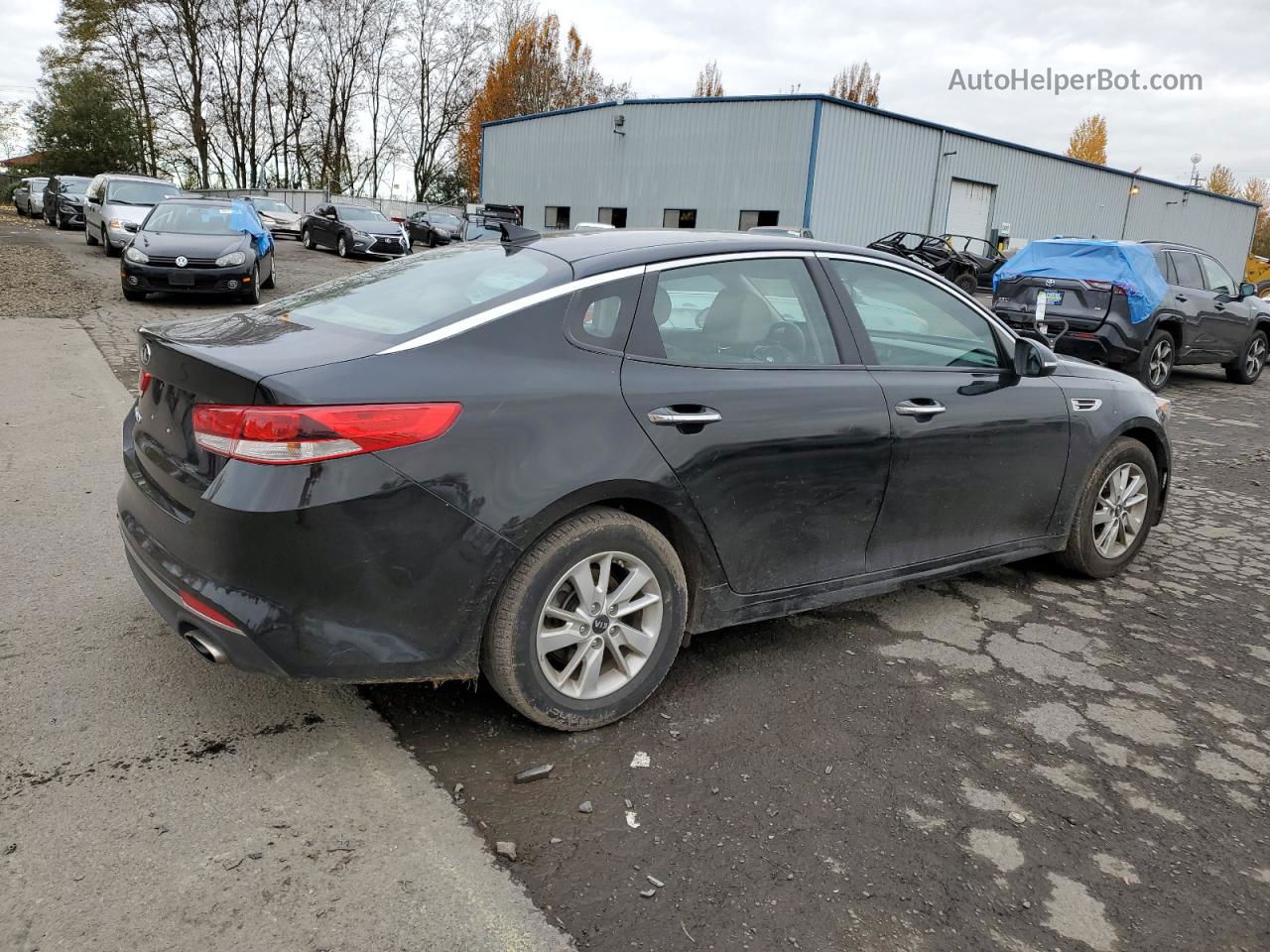 2017 Kia Optima Lx Black vin: 5XXGT4L34HG154725