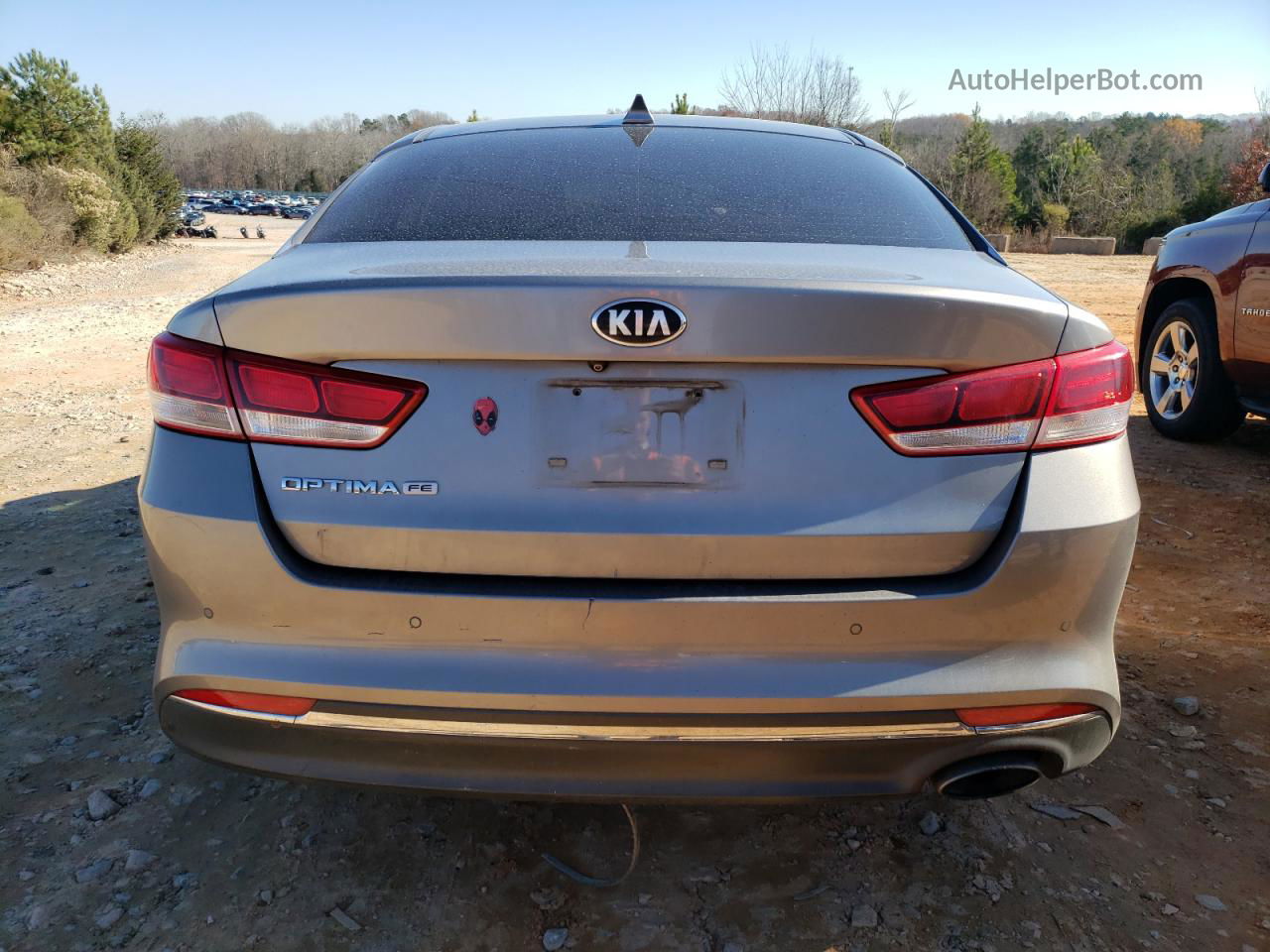 2018 Kia Optima Lx Silver vin: 5XXGT4L34JG198438