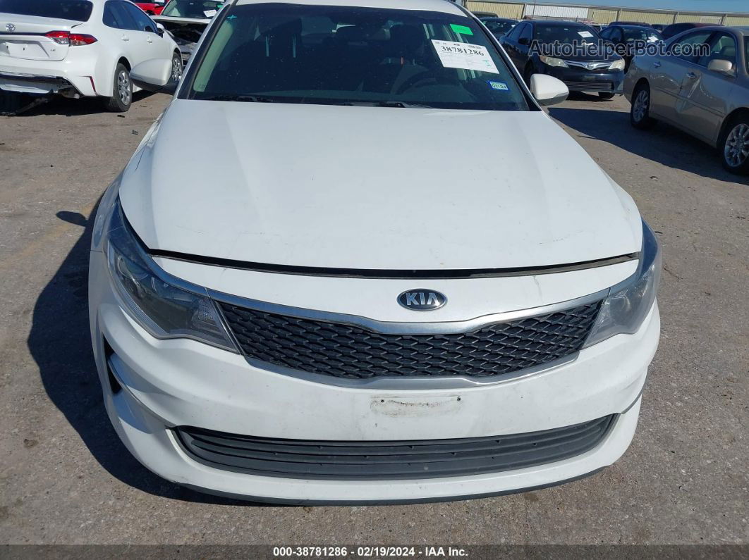 2018 Kia Optima Lx White vin: 5XXGT4L34JG223130