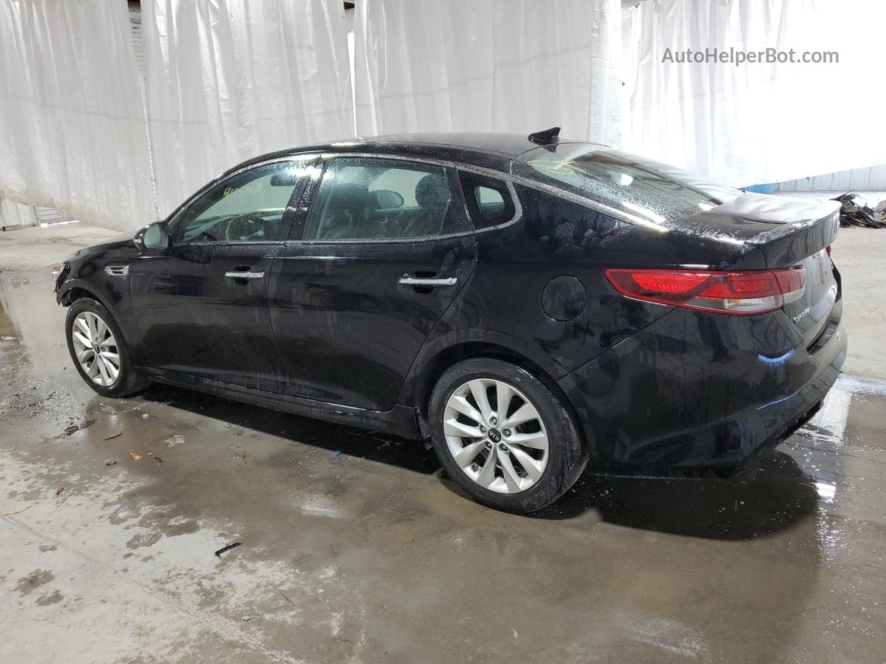 2018 Kia Optima Lx Black vin: 5XXGT4L34JG240607