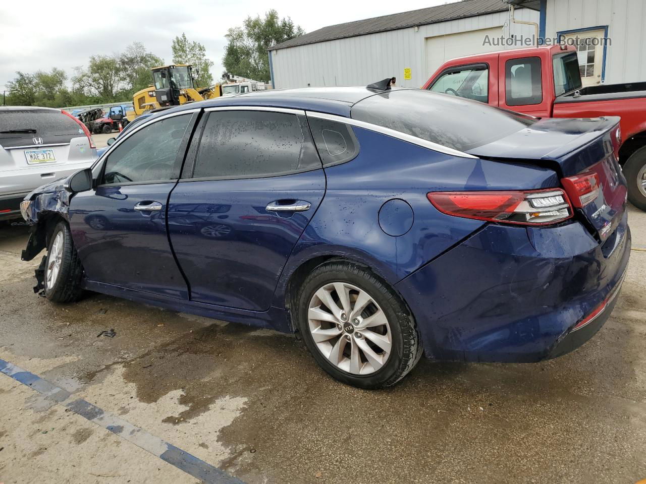 2018 Kia Optima Lx Blue vin: 5XXGT4L34JG241563